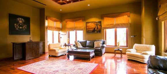 3 bedrooms Cafe / restaurant in Bang Lamung, Thailand No. 92 5