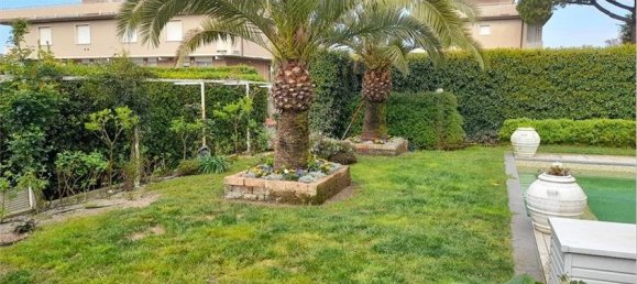 3 Schlafzimmer Villa in Montignoso, Italy, Nr. 295186 4