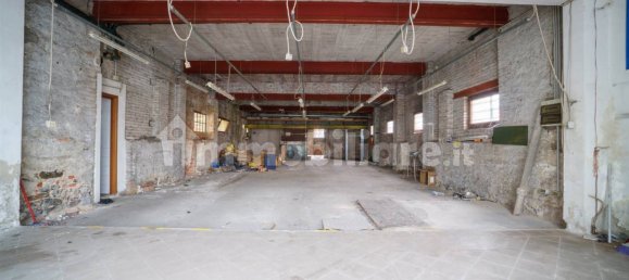 Imóvel comercial de 5 divisões em Montecatini Terme, Italy N.º 35141 30