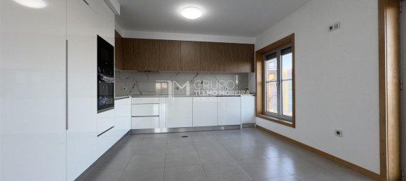 4 bedrooms Apartment in Vila Nova de Gaia, Portugal No. 114044 19