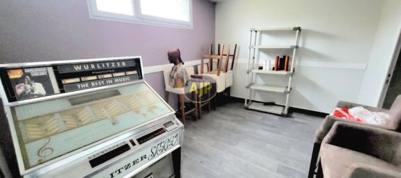 5 bedrooms House in Talence, France No. 99038 7