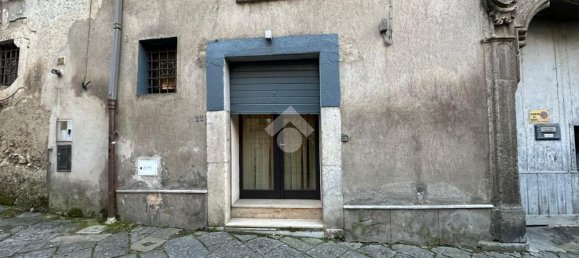 3غرفة منزل في Montesarchio, Italy رقم 230635 9