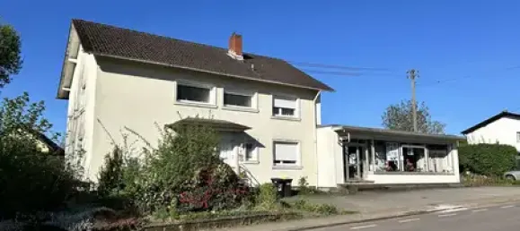 Дом с 9 комнатами в Мерциг-Вадерн, Германия № 221515 4