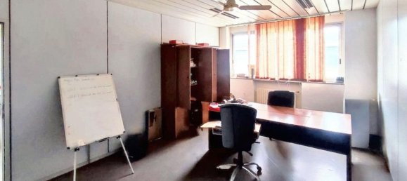 317m² Office in Trezzano sul Naviglio, Italy No. 381429 8