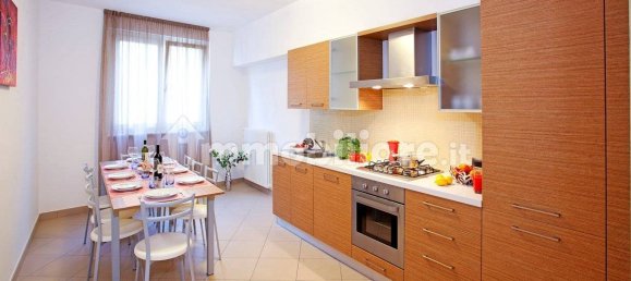 Apartamento de 3 dormitorios en Griante, Italy No. 55312 3