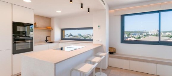 3 bedrooms Apartment in Palma de Majorca, Spain No. 167508 6