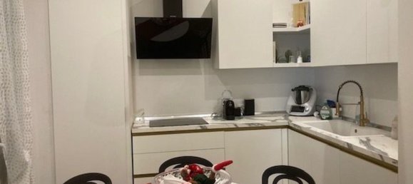 5 rooms Apartment in Livorno, Italy No. 48943 16