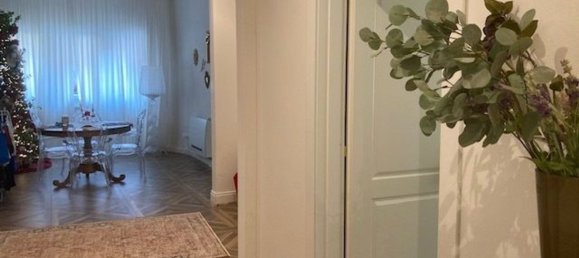 5 rooms Apartment in Livorno, Italy No. 48943 2