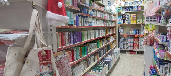 1 room Commercial property in Bari, Italy No. 20438 17