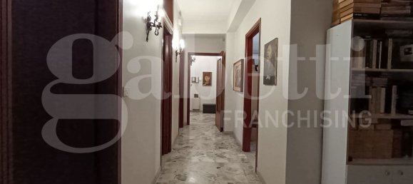 2 Schlafzimmer Wohnung in Syracuse, Italy, Nr. 242704 16