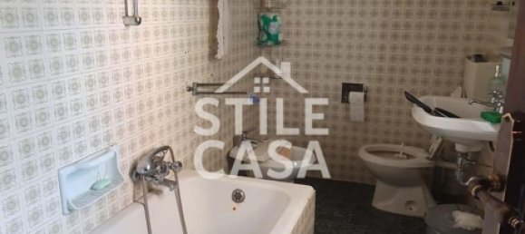 5 rooms House in Porcari, Italy No. 280048 17