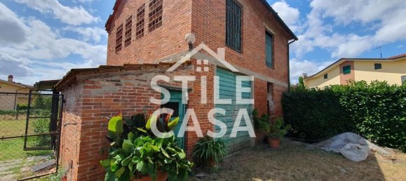 5 rooms House in Porcari, Italy No. 280048 14