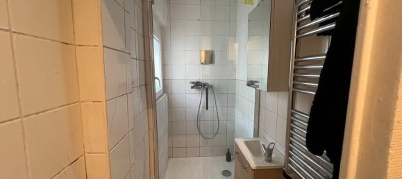 1 chambre Maison à La Courneuve, France No. 174927 4