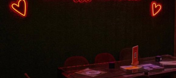 100m² Commercial property in Palermo, Italy No. 335085 3