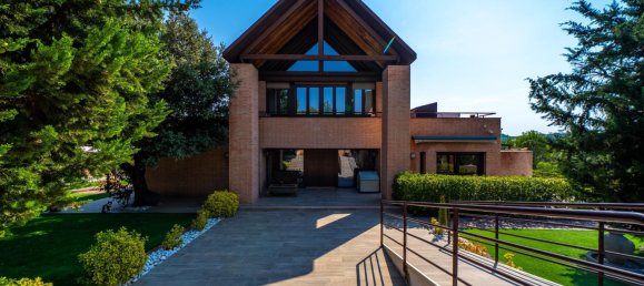 8 dormitorios apartamento en venta en Las Rozas de Madrid, Madrid, Comunidad de Madrid, Spain № 369111 5