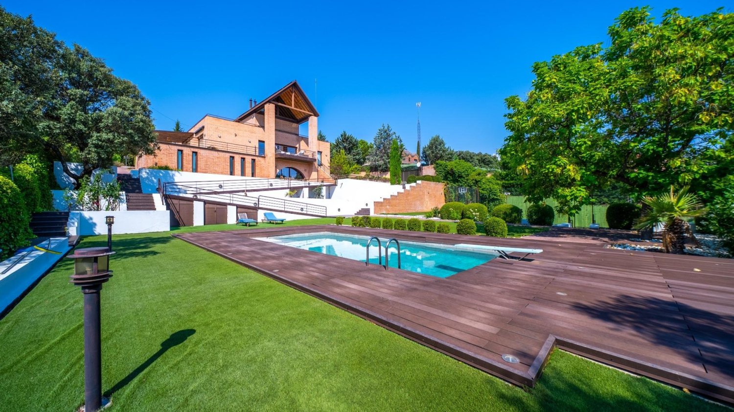 8 dormitorios apartamento en venta en Las Rozas de Madrid, Madrid, Comunidad de Madrid, Spain № 369111