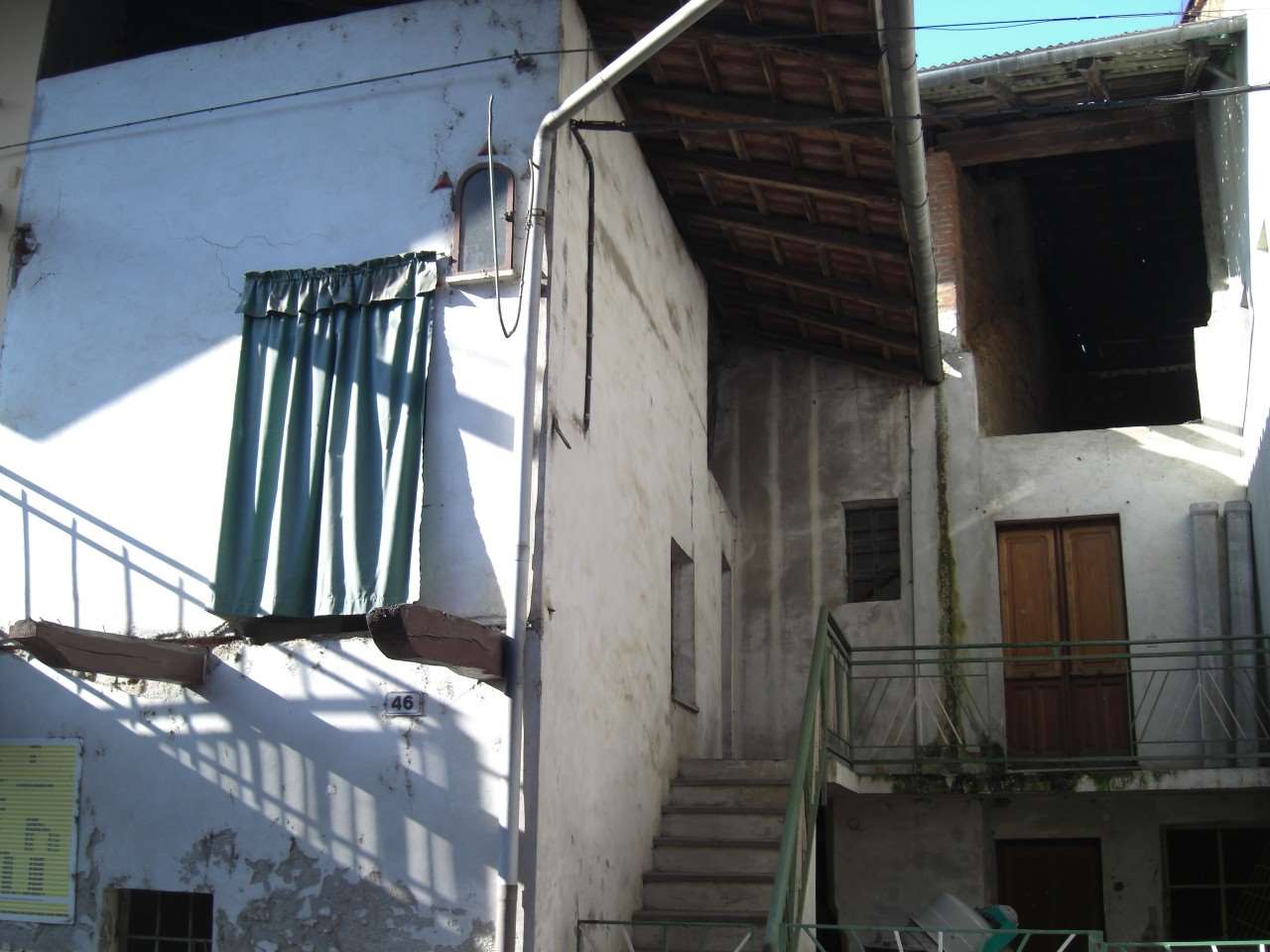 4 rooms House in Foglizzo, Italy No. 90890