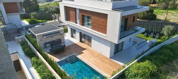 5 chambres Villa à Mouttagiaka, Cyprus No. 19866 3