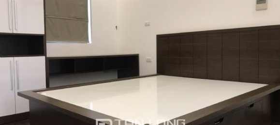 4 bedrooms Villa in Tay Ho, Vietnam No. 1171 10