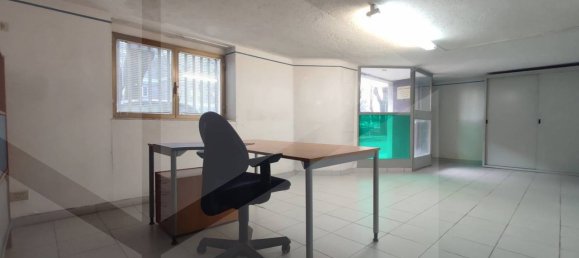 1-Zimmer Büro in Gorgonzola, Italy, Nr. 23440 3