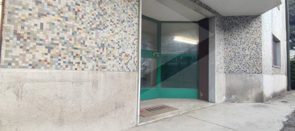 1-Zimmer Büro in Gorgonzola, Italy, Nr. 23440 8