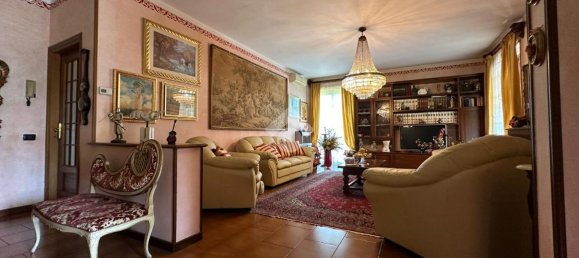 Villa de 4 habitaciónes en Pontoglio, Italy No. 7406 11