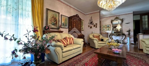 Villa de 4 habitaciónes en Pontoglio, Italy No. 7406 12