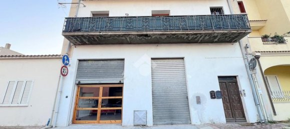  مستودع في Olbia, Italy 160متر مربع رقم 298224 2