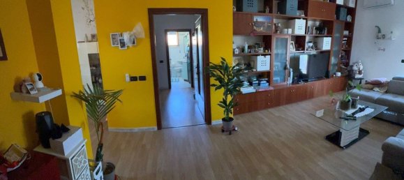 4 bedrooms Apartment in Castelfiorentino, Italy No. 350950 19