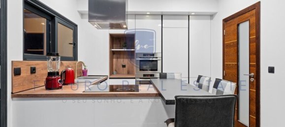 3 bedrooms Villa in Funchal, Portugal No. 25092 27