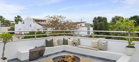 3 غرف نوم فيلا في Marbella, Spain رقم 108999 3