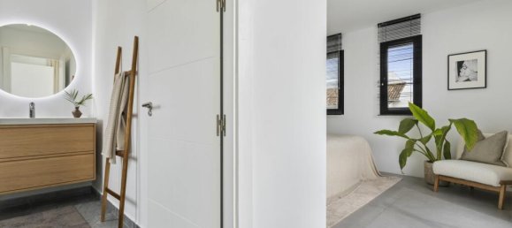 3 غرف نوم فيلا في Marbella, Spain رقم 108999 12