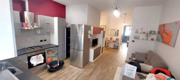 2 bedrooms Apartment in Turin, Italy No. 276789 17