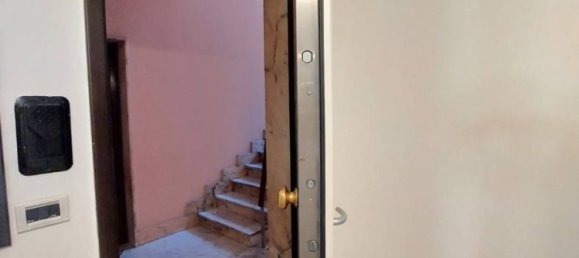 2 bedrooms Apartment in Turin, Italy No. 276789 31