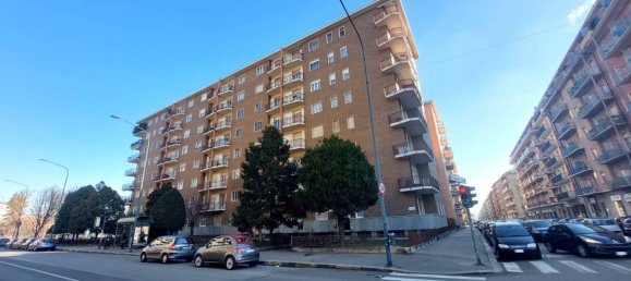 2 bedrooms Apartment in Turin, Italy No. 276789 42