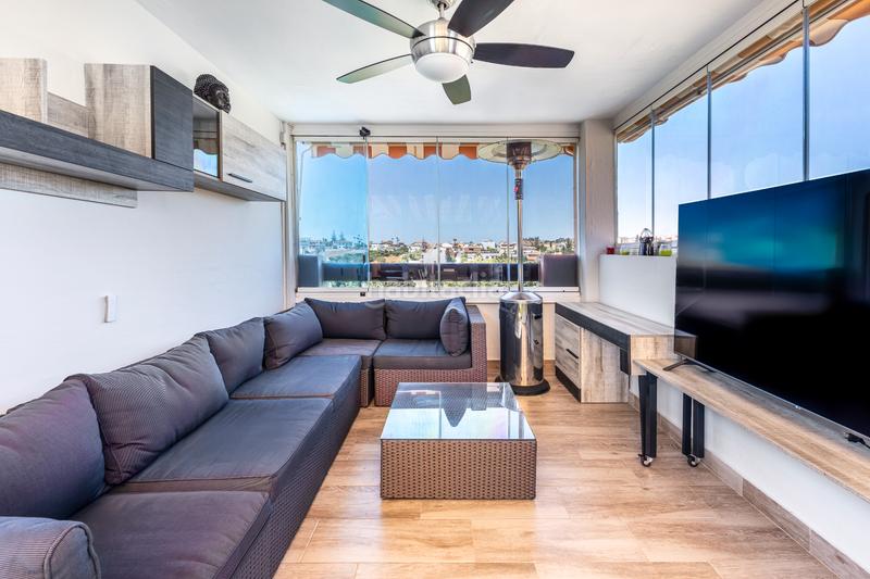 Ático de 3 dormitorios en Fuengirola, Spain No. 145558