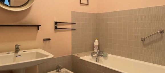 3 bedrooms Apartment in Compiegne, France No. 76768 9