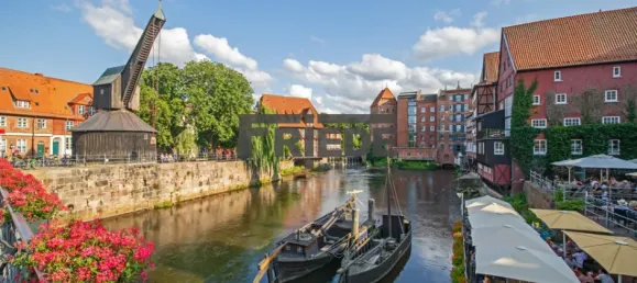 2 Schlafzimmer Wohnung in Lüneburg, Germany, Nr. 358024 2
