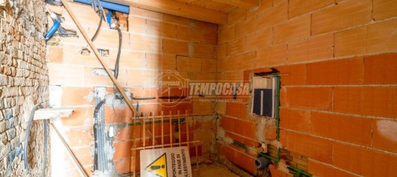 Дом с 3 спальнями в Монте Сан Джусто, Италия № 123174 11