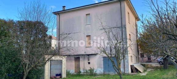 4 Schlafzimmer Villa in Fano, Italy, Nr. 213087 3
