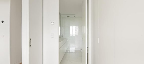 4 غرف نوم منزل ذو طابقين في Cascais, Portugal رقم 87795 25