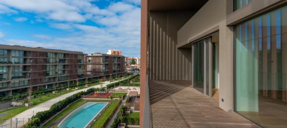 4 غرف نوم منزل ذو طابقين في Cascais, Portugal رقم 87795 37