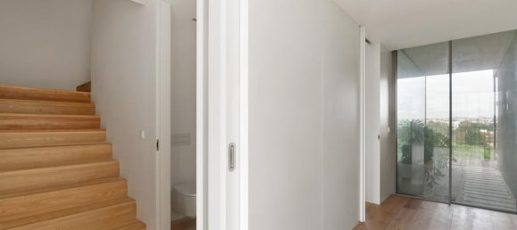 4 غرف نوم منزل ذو طابقين في Cascais, Portugal رقم 87795 15