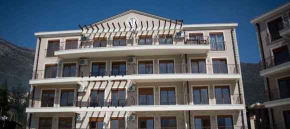 2 bedrooms Apartment in Herceg Novi, Montenegro No. 129 6
