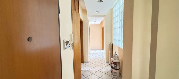 Apartamento T4 em Roccapiemonte, Italy N.º 315553 10