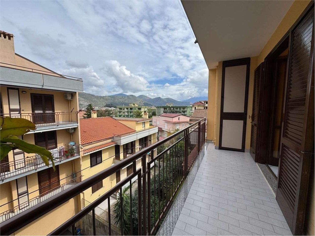 Apartamento T4 em Roccapiemonte, Italy N.º 315553