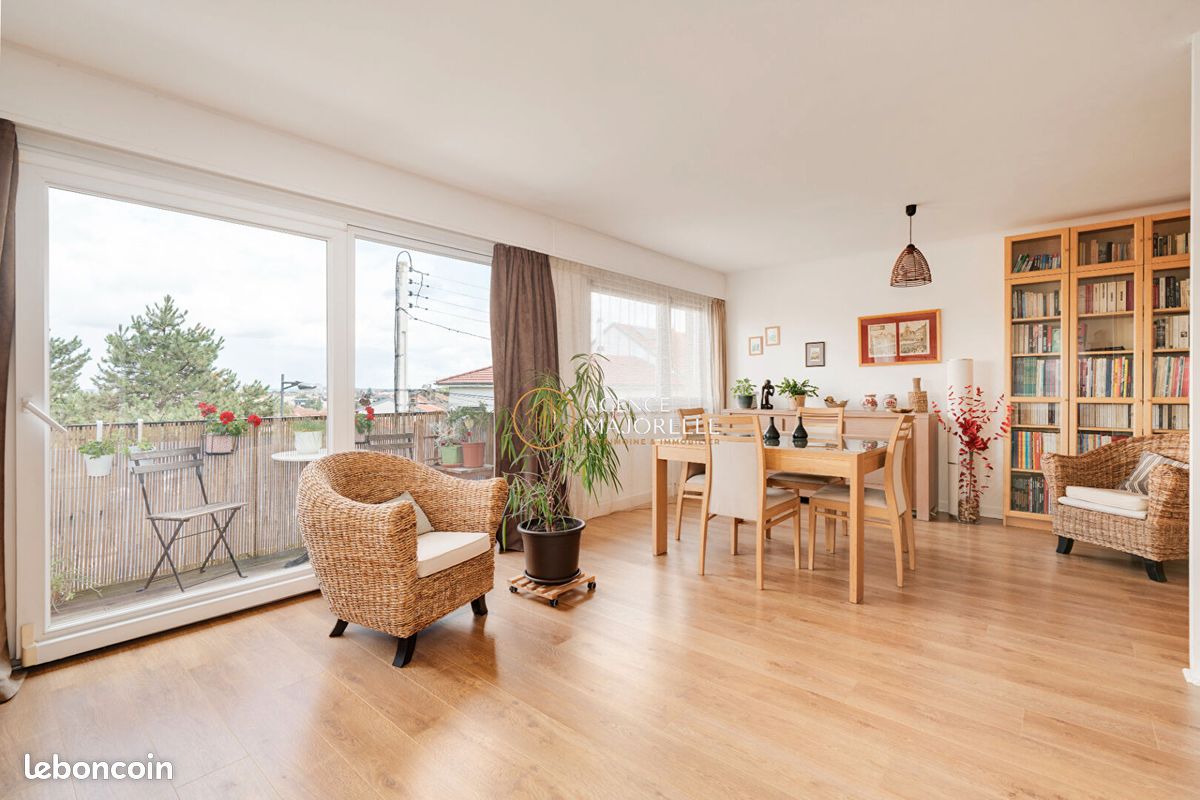 3 Schlafzimmer Wohnung in Villers-les-Nancy, France, Nr. 329647