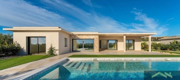 4 bedrooms Villa in Faro, Portugal No. 9294 5