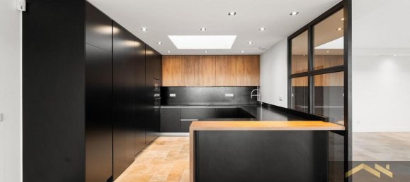 4 bedrooms Villa in Faro, Portugal No. 9294 11