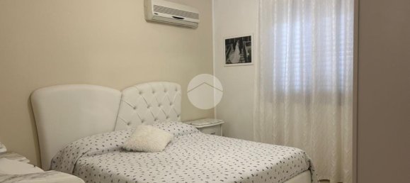 4-salle Appartement à Palermo, Italy No. 172603 10